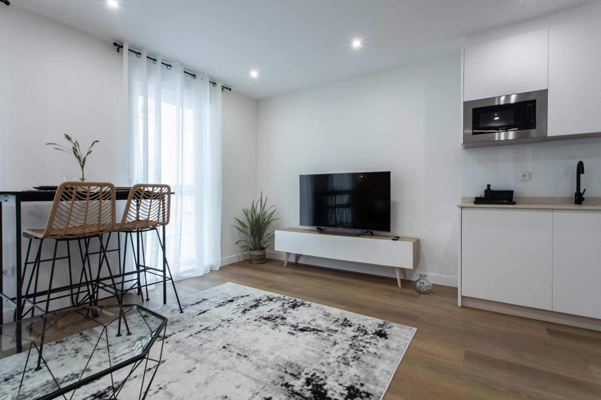 Zalaeta Playa Apartments Ла-Корунья Экстерьер фото